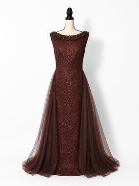 Ivonne D by Mon Cheri 118D10 Beaded Bateau Neckline Formal Gown w/ Shawl Size 18